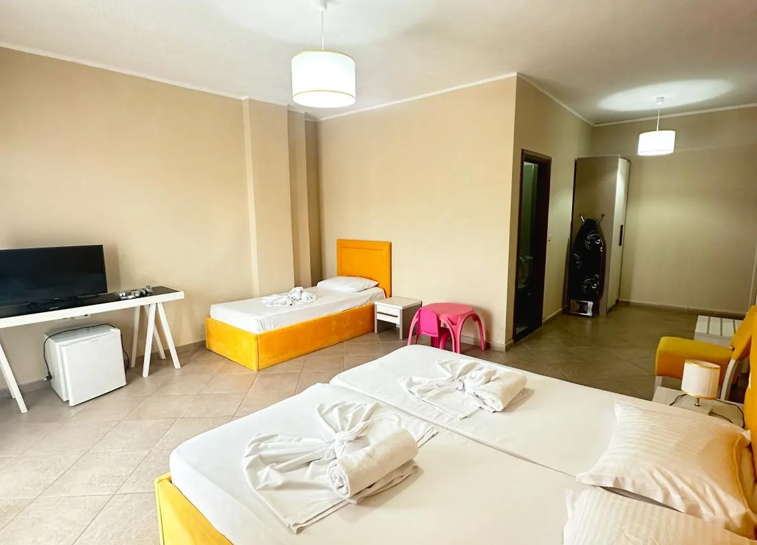 Amaia Hotel & Restaurant Saranda 3*,