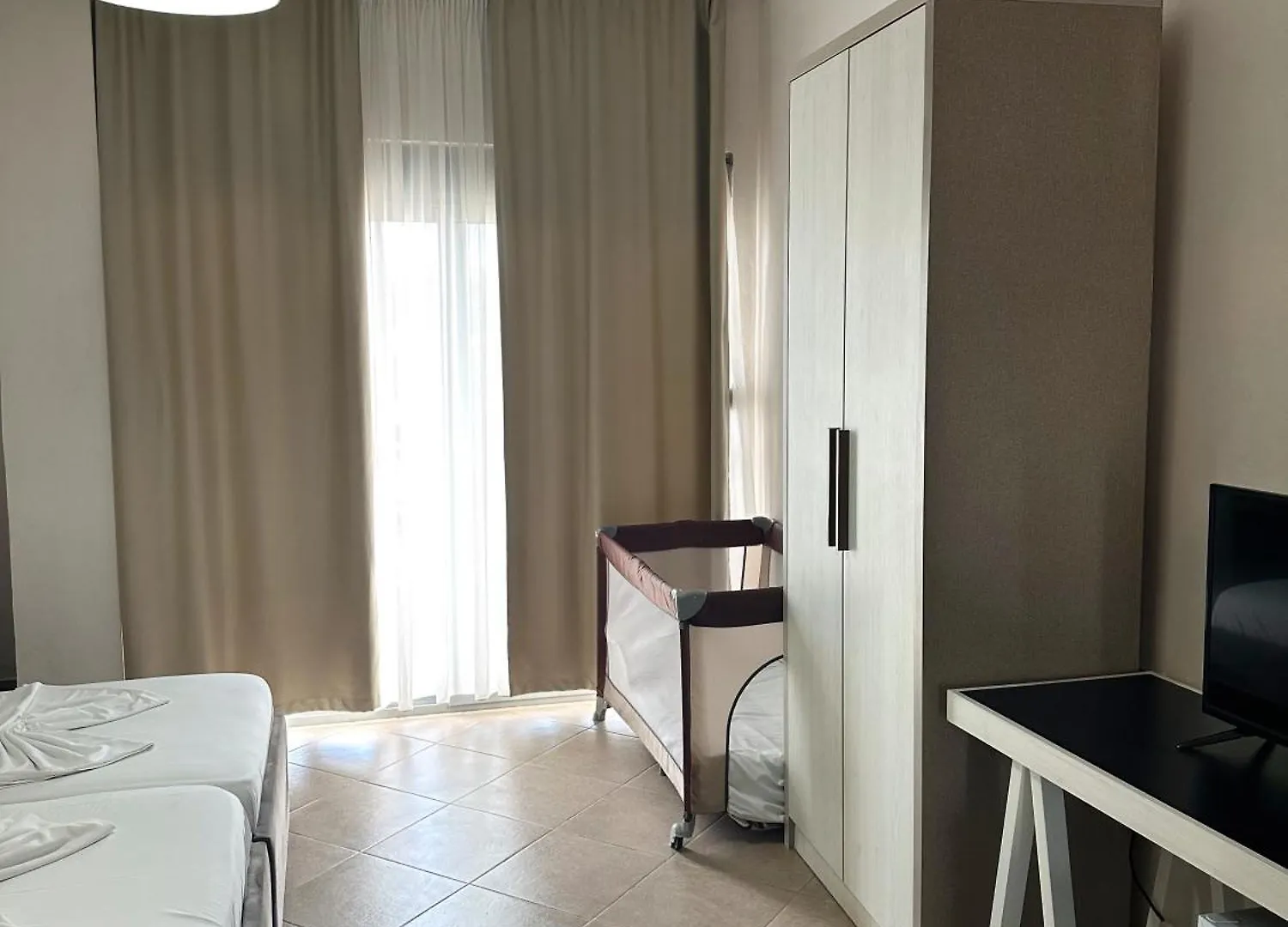 Amaia Hotel & Restaurant Saranda
