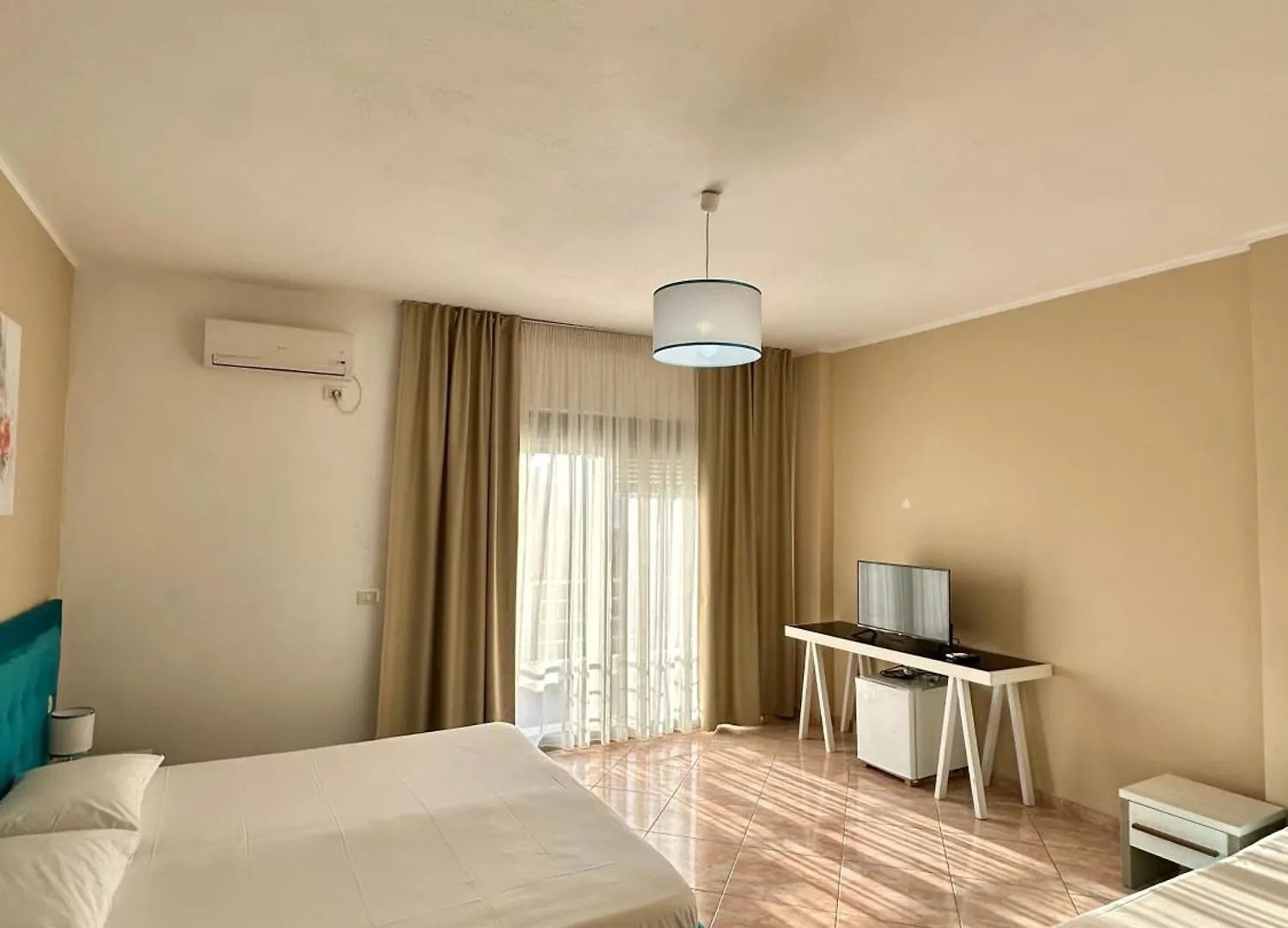 Amaia Hotel & Restaurant Saranda